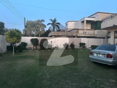 2 Kanal used House for Sale in Canal View Society Lahore
