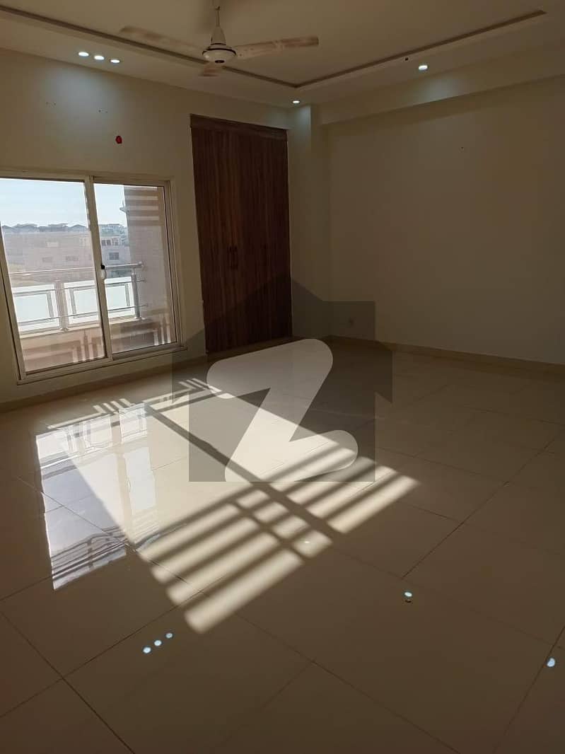 2 Bed Non Furnished Apartment For Rent In River Hills