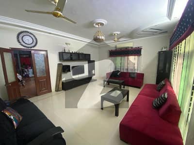 عامل کالونی کراچی میں 5 کمروں کا 13 مرلہ مکان 11.9 کروڑ میں برائے فروخت۔