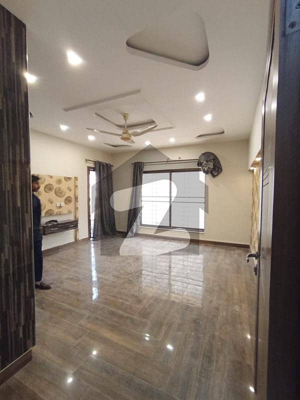 1 Kanal Upper Portion Available For Rent In Dha Phase 8