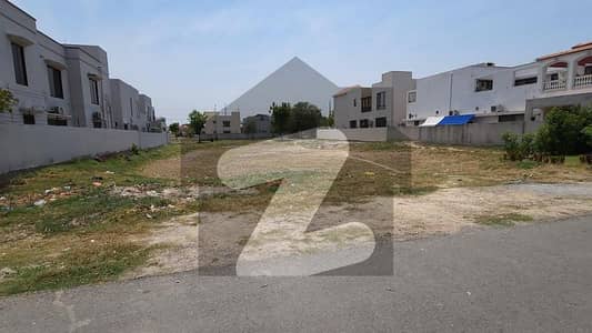 6 Kanal Plot Available At Prime Location In DHA Phase 3 Block Y