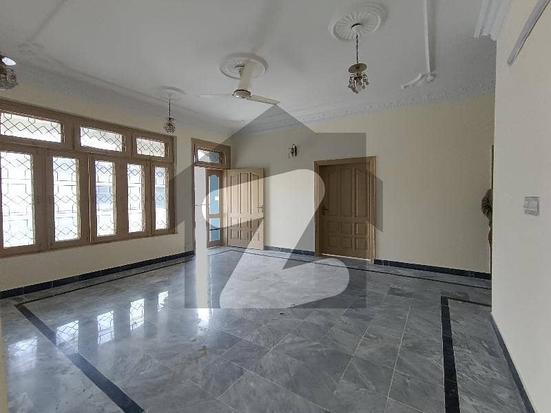 1 Kanal House In Ayub Medical Complex Is Best Option