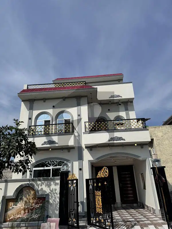 5 Marla House Available For Sale in Dream Garden E Block Lahore