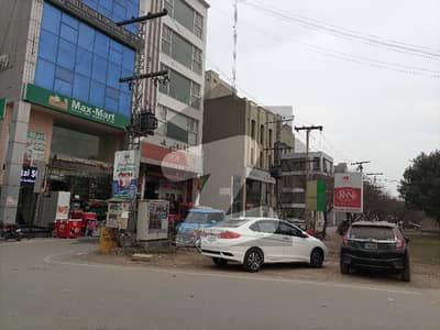 commercial plot for sale 
main m mazang chungi firozpur road