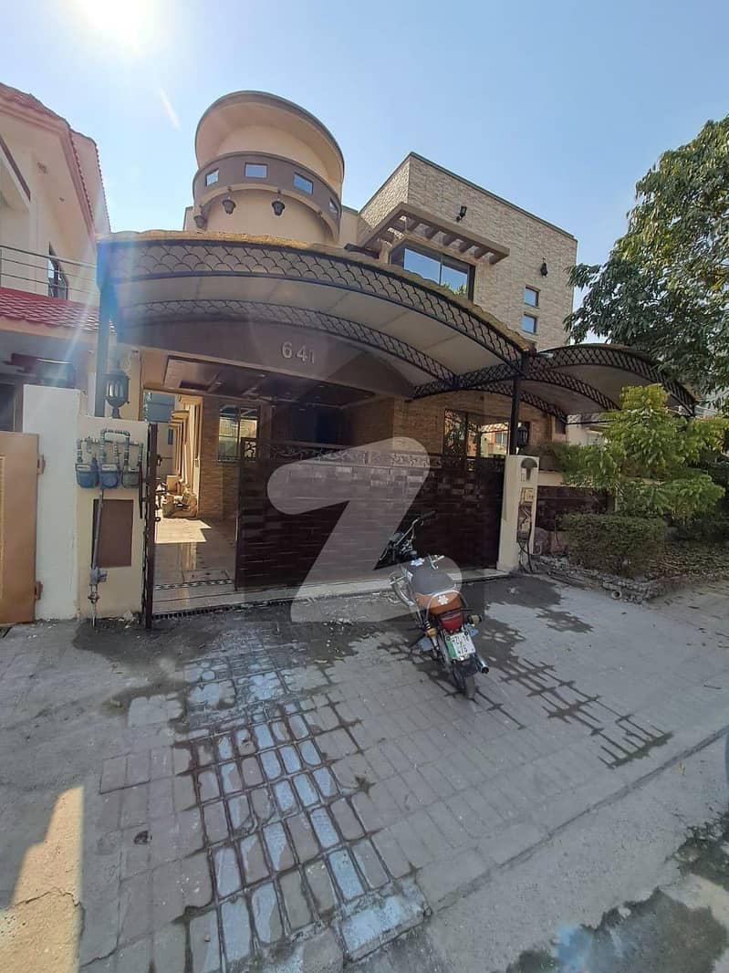 13 Marla House For Sale In Bahria Town Phase 5