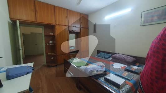 حبیب ہومز لاہور میں 5 کمروں کا 12 مرلہ مکان 3.5 کروڑ میں برائے فروخت۔
