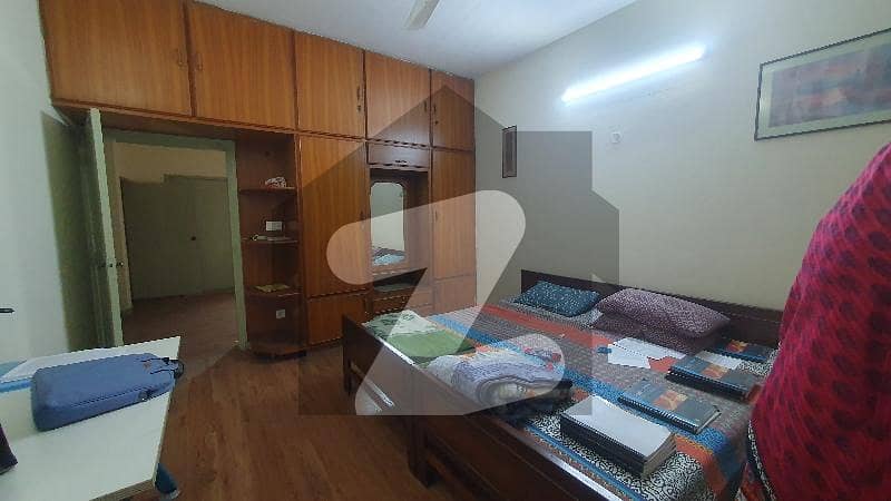 حبیب ہومز لاہور میں 5 کمروں کا 12 مرلہ مکان 3.5 کروڑ میں برائے فروخت۔
