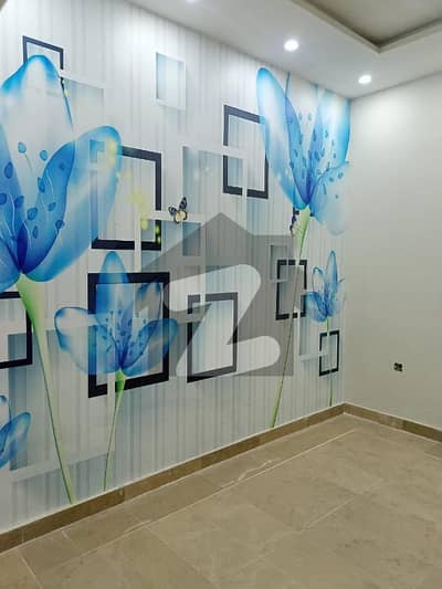 غالب سٹی فیصل آباد میں 3 کمروں کا 3 مرلہ مکان 1.1 کروڑ میں برائے فروخت۔