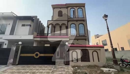 12 Marla Brand New House For Sale In Lake City Sector M-1 Lahore