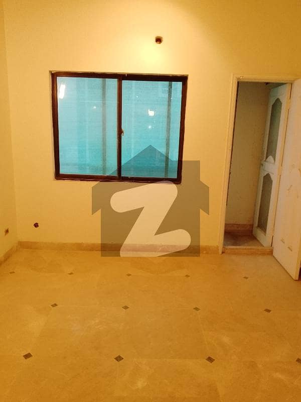 Apartment For Urgent Sale Ithad Comercial Defance Phase 6 Well Maintain Front Intrnce