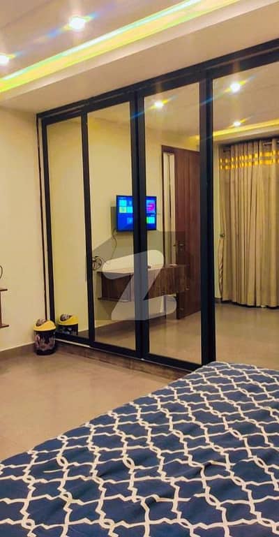 بحریہ ٹاؤن سیکٹر سی بحریہ ٹاؤن,لاہور میں 1 کمرے کا 2 مرلہ فلیٹ 45.0 لاکھ میں برائے فروخت۔