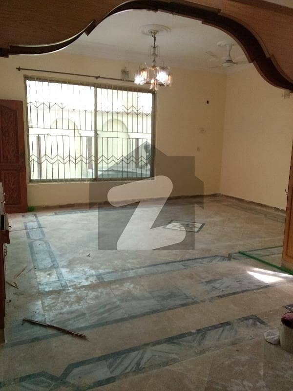10 Marla Single Storey House Available For Rent In Pakistan Town