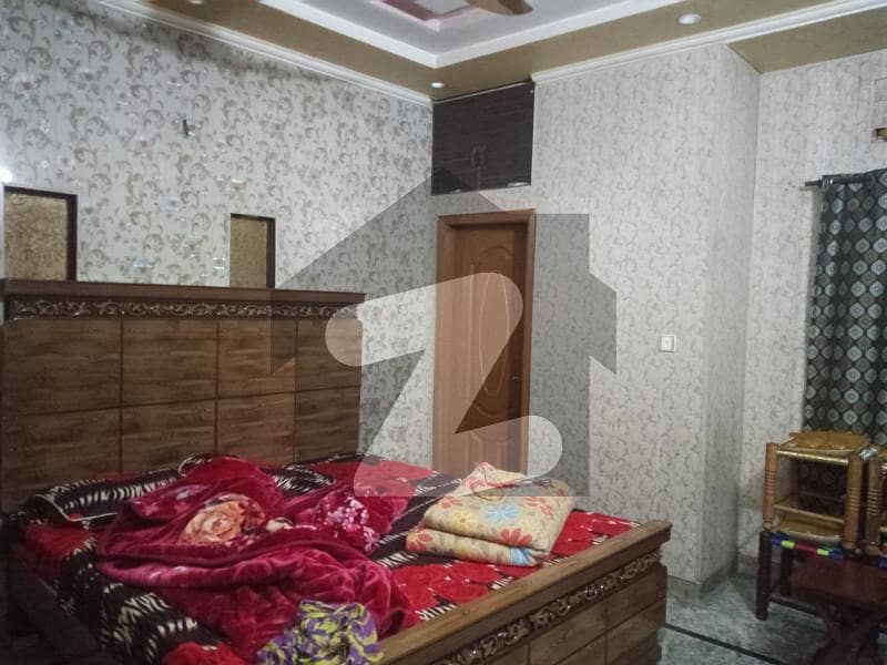 مرغزار آفیسرز کالونی لاہور میں 4 کمروں کا 3 مرلہ مکان 1.2 کروڑ میں برائے فروخت۔