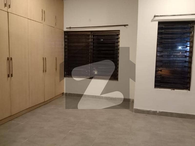 7 Marla Portion Available For Rent In Bahria Town Phase 8
