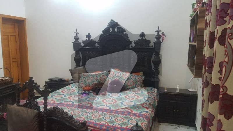 گلشن آباد راولپنڈی میں 4 کمروں کا 10 مرلہ مکان 2.5 کروڑ میں برائے فروخت۔