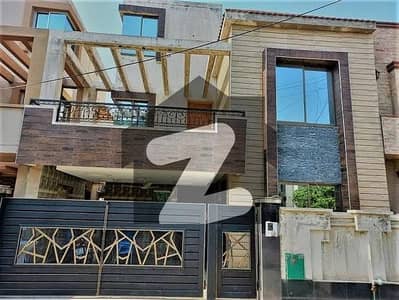 8 Marla Brand New Like House For Sale In Umar Block Bahria Town Lahore