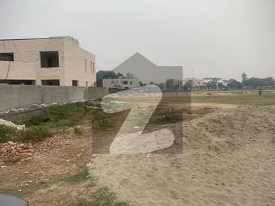 ڈی ایچ اے فیز9 پریزم - بلاک سی ڈی ایچ اے فیز9 پریزم,ڈی ایچ اے ڈیفینس,لاہور میں 1 کنال رہائشی پلاٹ 2.2 کروڑ میں برائے فروخت۔ ڈی ایچ اے فیز9 پریزم - بلاک سی ڈی ایچ اے فیز9 پریزم,ڈی ایچ اے ڈیفینس,لاہور میں 1 کنال رہائشی پلاٹ 2.2 کروڑ میں برائے فروخت۔