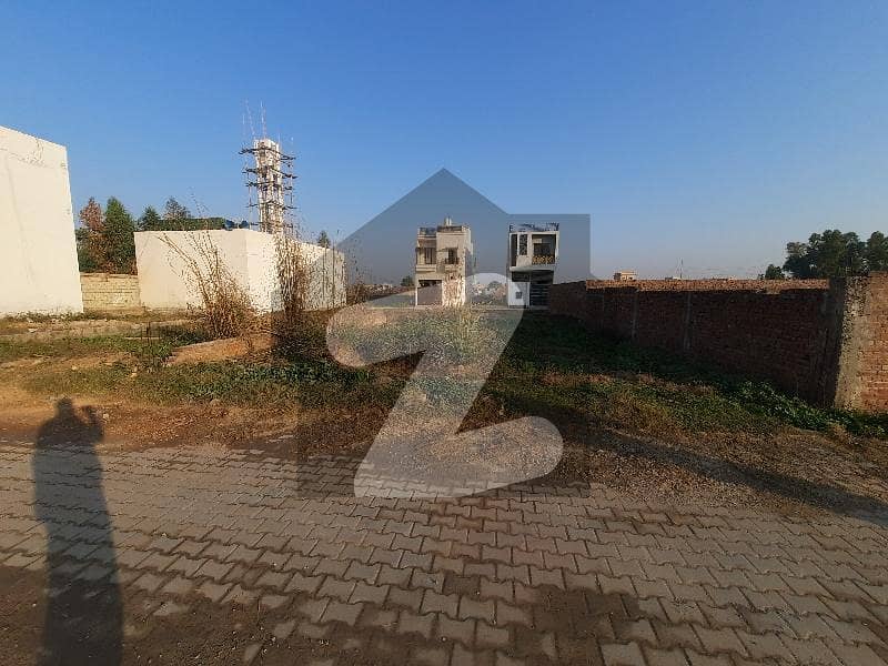 Spacious Corner 10 Marla Commercial Plot Available For Sale In Gujrat Bypass