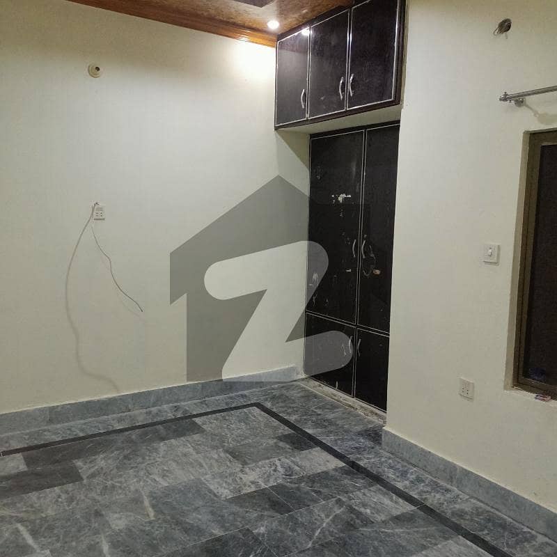 Centrally Located Lower Portion Available In Model Town - Block Q For rent