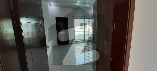 PARAMOUNT PROPERTY SOLUTION OFFERING APARTMENT FOR RENT IN ASKARI 11