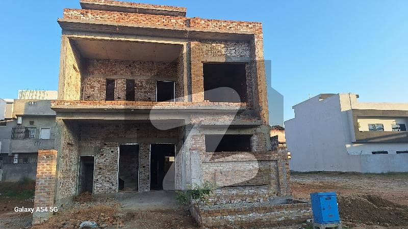 30x60 Size Grey Structure For Sale In Faisal Town Block B.