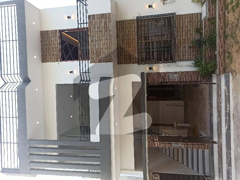 کیپٹل کوآپریٹو ہاؤسنگ سوسائٹی سکیم 33 - سیکٹر 35-اے,سکیم 33,کراچی میں 4 کمروں کا 5 مرلہ مکان 2.79 کروڑ میں برائے فروخت۔
