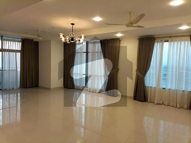 Available for Rent: 3-Bedroom Seafront Apartment in Emaar Pearl Tower!