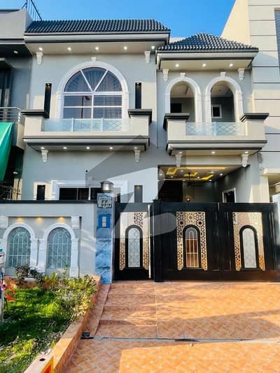 A 5 Marla House In Citi Housing Society Is On The Market For Sale