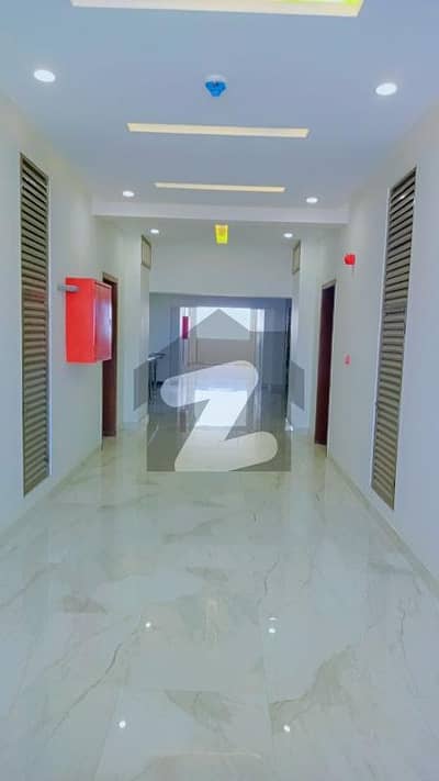 عسکری 11 - سیکٹر ڈی عسکری 11,عسکری,لاہور میں 3 کمروں کا 10 مرلہ فلیٹ 90.0 ہزار میں کرایہ پر دستیاب ہے۔