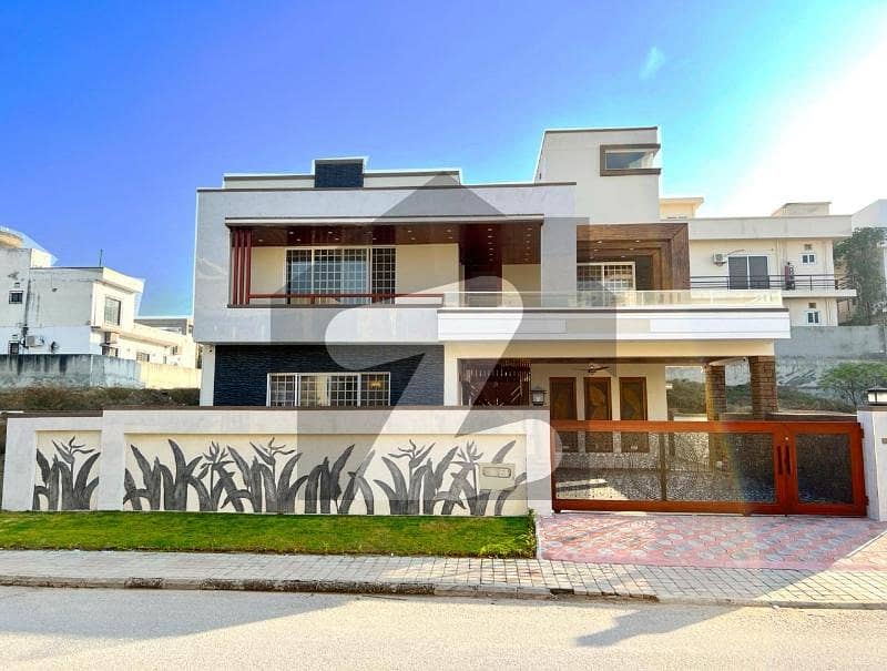 Spacious House Is Available In DHA Defence Phase 2 For sale