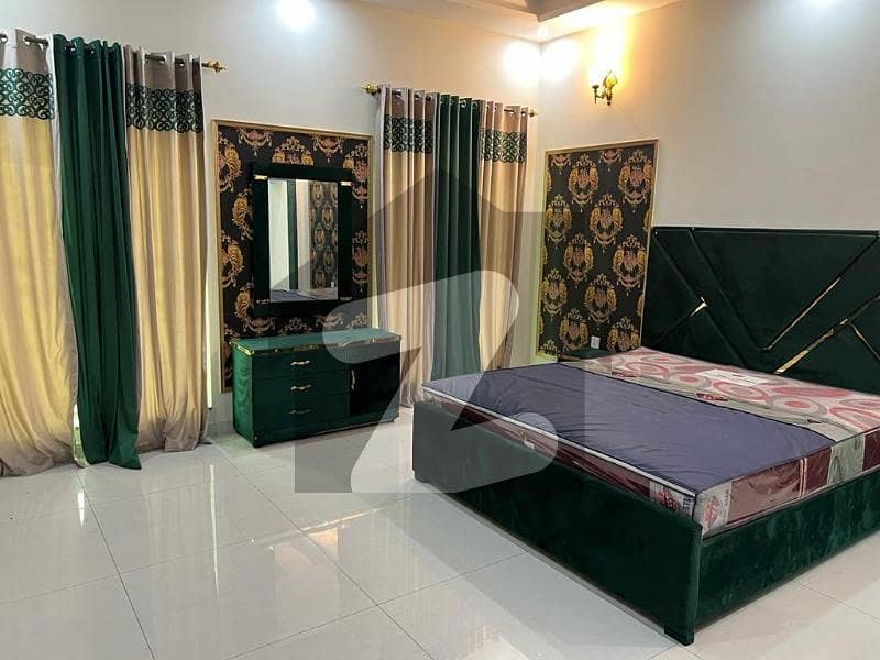 برکی روڈ کینٹ,لاہور میں 2 کمروں کا 5 کنال فارم ہاؤس 5.0 کروڑ میں برائے فروخت۔