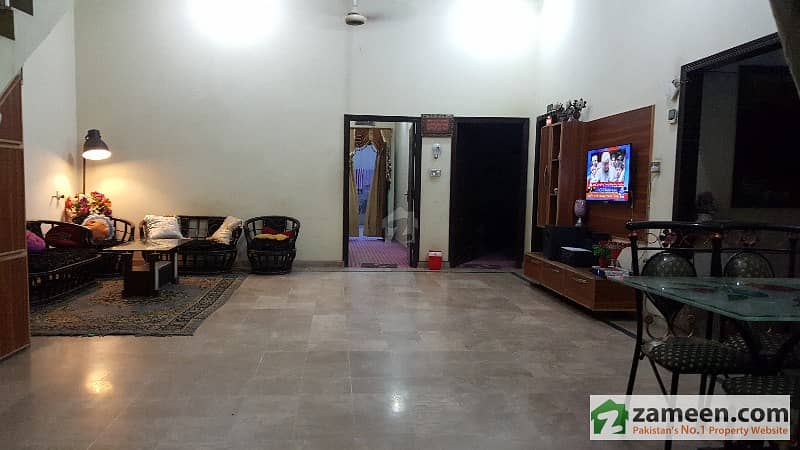 Main Millat Road - House For Sale