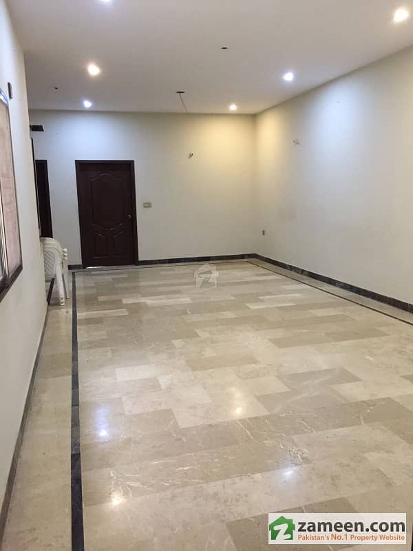 Gulistan E Johar Block 5 200 Sq Yrd Penthouse For Rent Gulistane