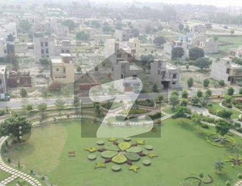 باغِ ارم ہاؤسنگ سوسائٹی لاہور میں 1 کنال رہائشی پلاٹ 1.65 کروڑ میں برائے فروخت۔