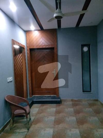 پیراگون سٹی لاہور میں 3 کمروں کا 5 مرلہ مکان 70.0 ہزار میں کرایہ پر دستیاب ہے۔