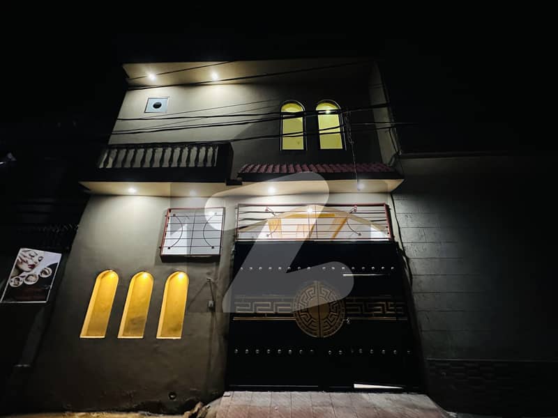 نورتھرن ہومز ورسک روڈ,پشاور میں 4 کمروں کا 4 مرلہ مکان 40.0 ہزار میں کرایہ پر دستیاب ہے۔