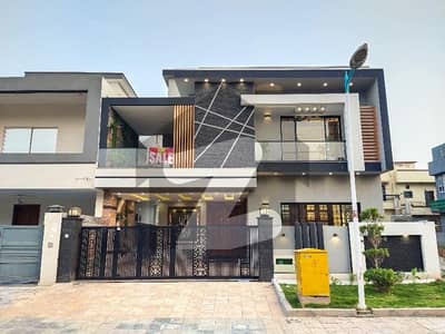 Brand New 10 Marla House for sale