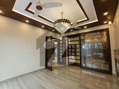10 Marla Lavish House For Sale In Rafi Block Bahria Town Lahore