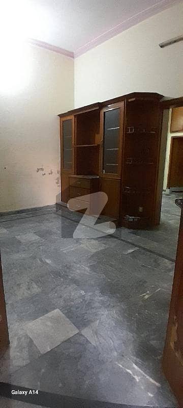 عامر ٹاؤن ہربنس پورہ,لاہور میں 2 کمروں کا 5 مرلہ زیریں پورشن 29.0 ہزار میں کرایہ پر دستیاب ہے۔