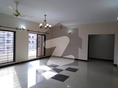 Get This Amazing 2300 Square Feet Flat Available In Askari 5 - Sector C
