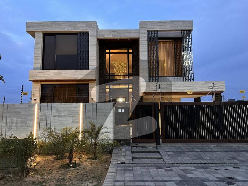 1 Kanal Ultra Modern Fully Furnished Design House Available In Phase 7 DHA