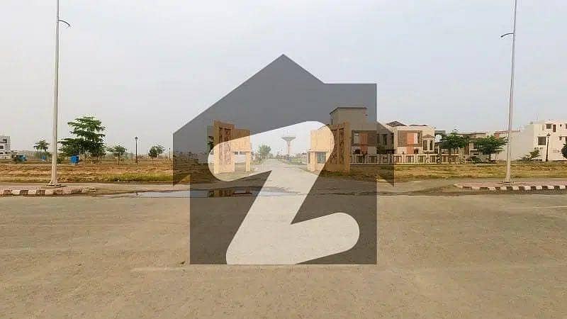 10 Marla Plot Near Ring Road Prime Location In Lake City Sector M-2A