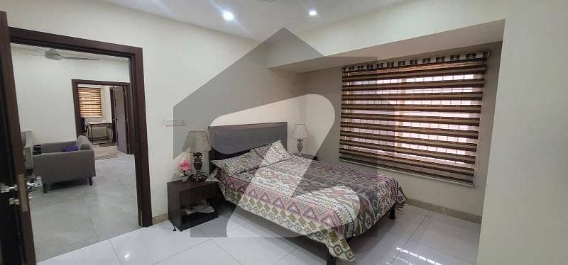 1200 sq. ft 2 Bedrooms Furnished Apartment For Rent In Mall Of Gulberg | | Reasonable Rent