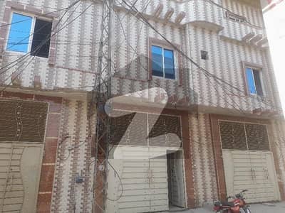 عاصم ٹاؤن لاہور میں 3 کمروں کا 4 مرلہ مکان 35.0 ہزار میں کرایہ پر دستیاب ہے۔