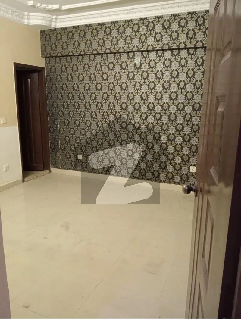Modern 3-Bedroom Apartment with Lift in Ittehad Commercial, DHA Phase 6