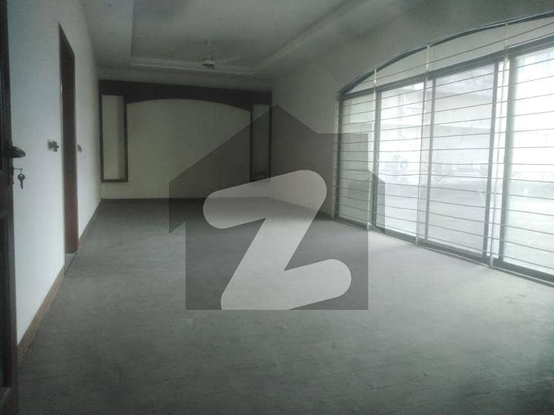 2 Kanal 7 Bed Double Storey House Available For Rent In Gulberg Town Lahore