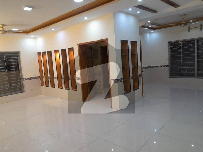 8 Marla Like New Full House For Rent At Bahria Town Lahore