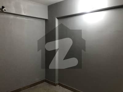 Flat On 5th Floor With Marble Flooring - Near To Market