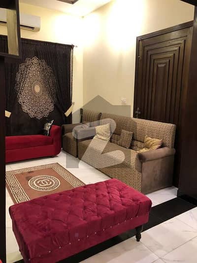 کینال گارڈنز - بلاک اے اے کینال گارڈن,لاہور میں 5 کمروں کا 5 مرلہ مکان 1.58 کروڑ میں برائے فروخت۔