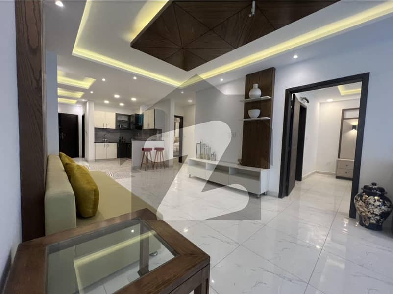 HE GATE 3 Bedroom Size 1550 Sq. ft Apartment On Investors Price For Sale